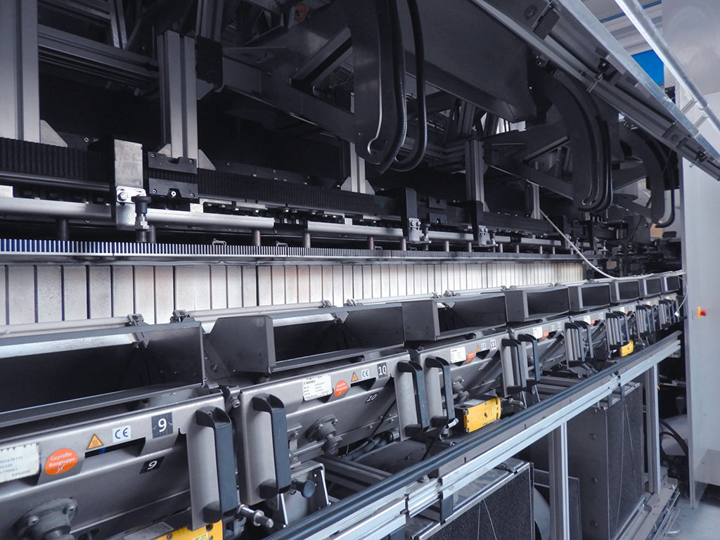 Trouvez des pièces détachées pour zone four compatibles avec les meilleures marques de machines d'embouteillage. Complétez votre commande en ligne !